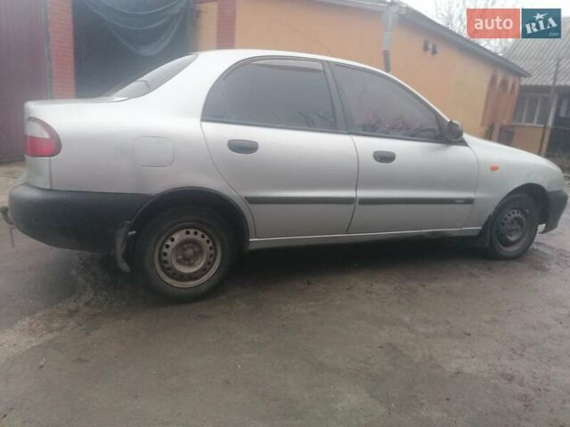 Серый Дэу Ланос, объемом двигателя 1.5 л и пробегом 317 тыс. км за 1950 $, фото 4 на Automoto.ua