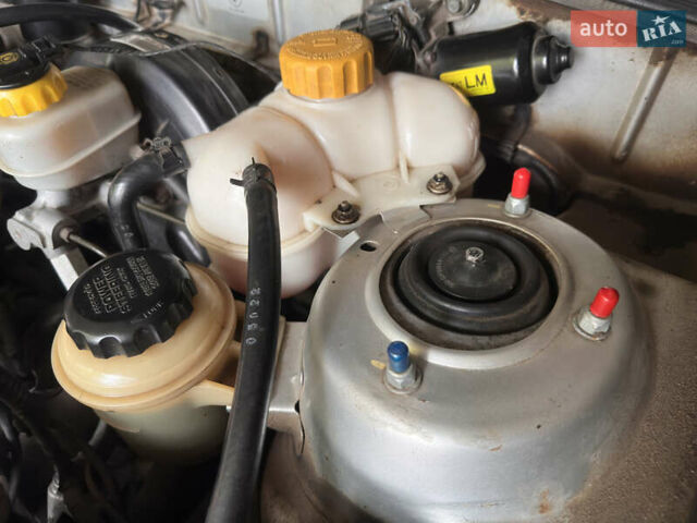 Серый Дэу Ланос, объемом двигателя 1.5 л и пробегом 170 тыс. км за 3500 $, фото 17 на Automoto.ua