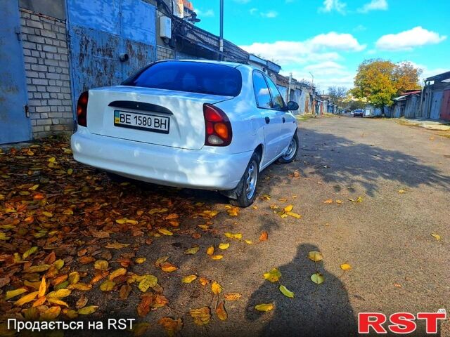 Сірий Деу Ланос, об'ємом двигуна 1.5 л та пробігом 0 тис. км за 2000 $, фото 4 на Automoto.ua