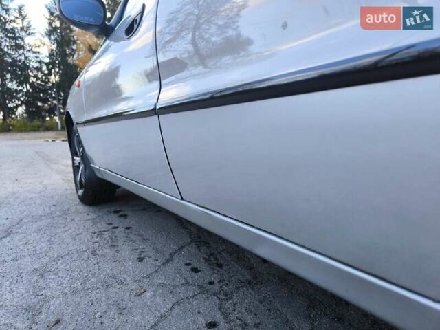 Дэу Ланос 2005 в Казатине на Automoto.ua Серый Дэу Ланос, объемом двигателя 1.5 л и пробегом 288 тыс. км за 2499 $, фото 2 на Automoto.ua