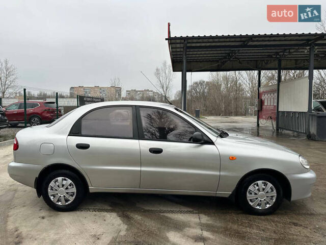 Сірий Деу Ланос, об'ємом двигуна 1.5 л та пробігом 106 тис. км за 3800 $, фото 5 на Automoto.ua