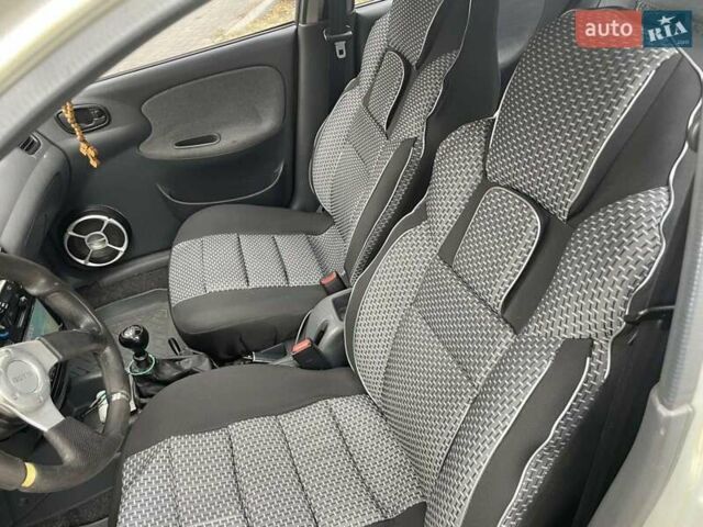 Сірий Деу Ланос, об'ємом двигуна 1.5 л та пробігом 277 тис. км за 2700 $, фото 4 на Automoto.ua