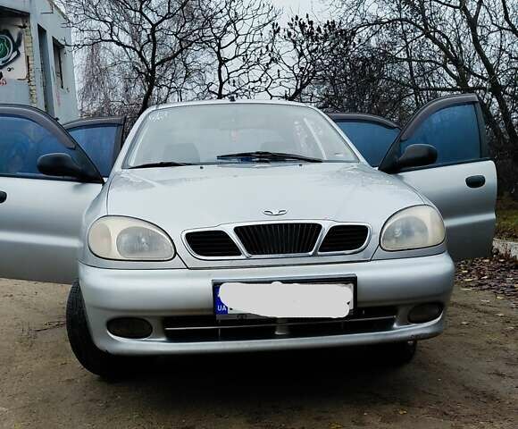 Сірий Деу Ланос, об'ємом двигуна 1.5 л та пробігом 299 тис. км за 2500 $, фото 2 на Automoto.ua
