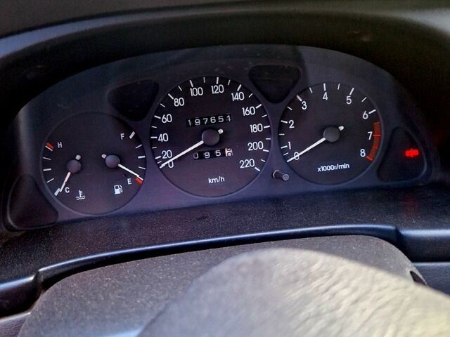 Серый Дэу Ланос, объемом двигателя 1.5 л и пробегом 197 тыс. км за 2650 $, фото 3 на Automoto.ua