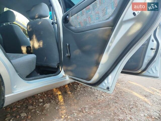Серый Дэу Ланос, объемом двигателя 1.5 л и пробегом 216 тыс. км за 2250 $, фото 16 на Automoto.ua