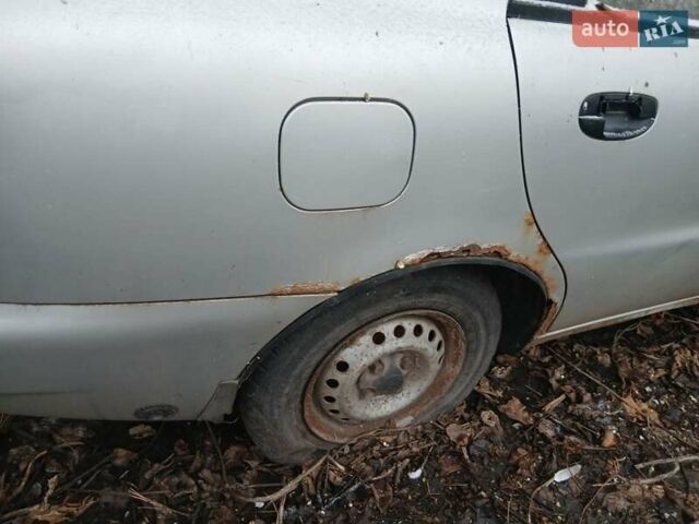 Серый Дэу Ланос, объемом двигателя 0 л и пробегом 250 тыс. км за 720 $, фото 1 на Automoto.ua