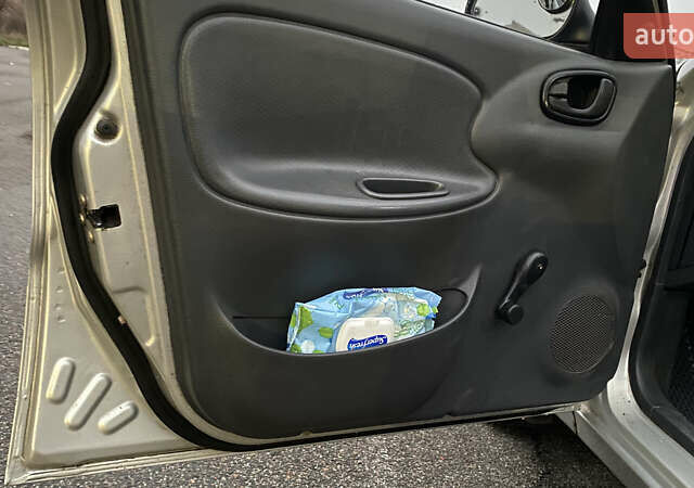 Серый Дэу Ланос, объемом двигателя 1.5 л и пробегом 306 тыс. км за 1600 $, фото 13 на Automoto.ua