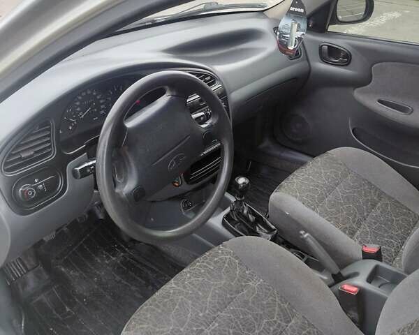 Серый Дэу Ланос, объемом двигателя 1.6 л и пробегом 188 тыс. км за 3200 $, фото 8 на Automoto.ua