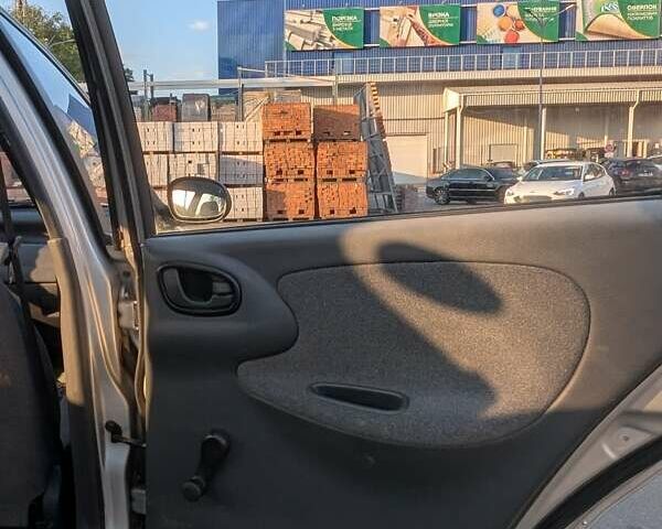 Сірий Деу Ланос, об'ємом двигуна 1.5 л та пробігом 67 тис. км за 3700 $, фото 26 на Automoto.ua