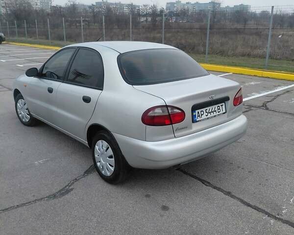 Серый Дэу Ланос, объемом двигателя 1.6 л и пробегом 188 тыс. км за 3200 $, фото 1 на Automoto.ua
