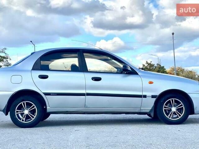 Серый Дэу Ланос, объемом двигателя 1.5 л и пробегом 243 тыс. км за 2600 $, фото 3 на Automoto.ua