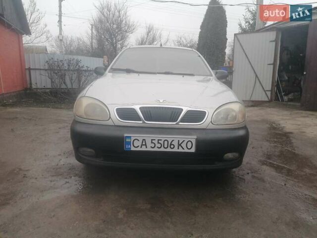 Серый Дэу Ланос, объемом двигателя 1.5 л и пробегом 317 тыс. км за 1950 $, фото 5 на Automoto.ua