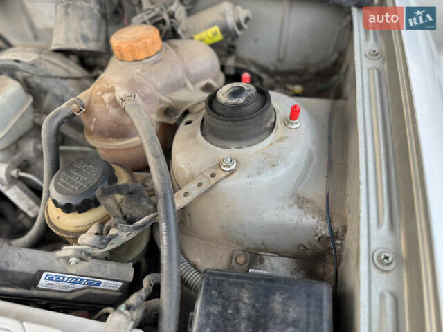 Сірий Деу Ланос, об'ємом двигуна 1.5 л та пробігом 176 тис. км за 2400 $, фото 41 на Automoto.ua