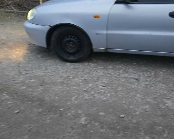 Серый Дэу Ланос, объемом двигателя 1.6 л и пробегом 315 тыс. км за 2500 $, фото 5 на Automoto.ua