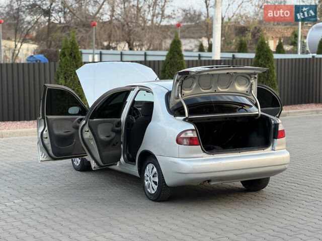 Сірий Деу Ланос, об'ємом двигуна 1.5 л та пробігом 176 тис. км за 2400 $, фото 19 на Automoto.ua