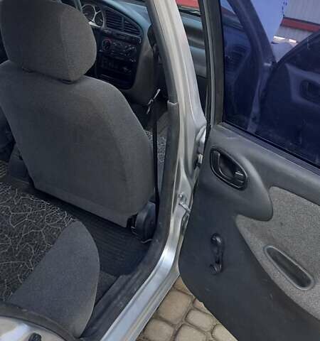 Серый Дэу Ланос, объемом двигателя 1.5 л и пробегом 290 тыс. км за 2100 $, фото 31 на Automoto.ua