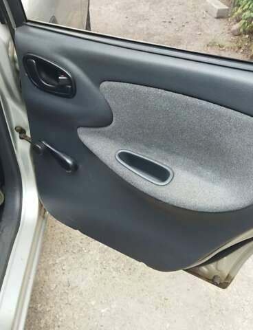 Серый Дэу Ланос, объемом двигателя 1.5 л и пробегом 350 тыс. км за 2800 $, фото 11 на Automoto.ua