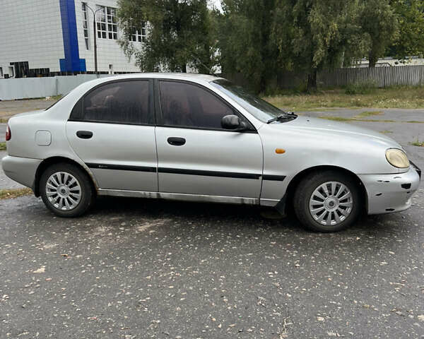 Сірий Деу Ланос, об'ємом двигуна 1.5 л та пробігом 279 тис. км за 1500 $, фото 2 на Automoto.ua
