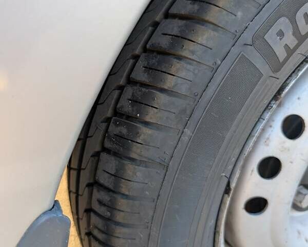 Сірий Деу Ланос, об'ємом двигуна 1.5 л та пробігом 67 тис. км за 3700 $, фото 45 на Automoto.ua