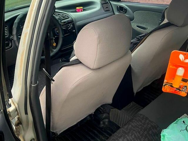 Сірий Деу Ланос, об'ємом двигуна 1.5 л та пробігом 240 тис. км за 2400 $, фото 7 на Automoto.ua