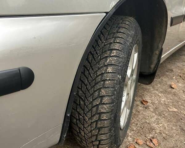 Серый Дэу Ланос, объемом двигателя 1.5 л и пробегом 134 тыс. км за 3000 $, фото 4 на Automoto.ua