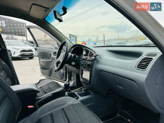 Сірий Деу Ланос, об'ємом двигуна 1.5 л та пробігом 350 тис. км за 2200 $, фото 22 на Automoto.ua