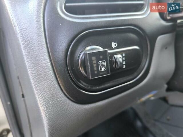 Дэу Ланос 2005 в Казатине на Automoto.ua Серый Дэу Ланос, объемом двигателя 1.5 л и пробегом 288 тыс. км за 2499 $, фото 23 на Automoto.ua