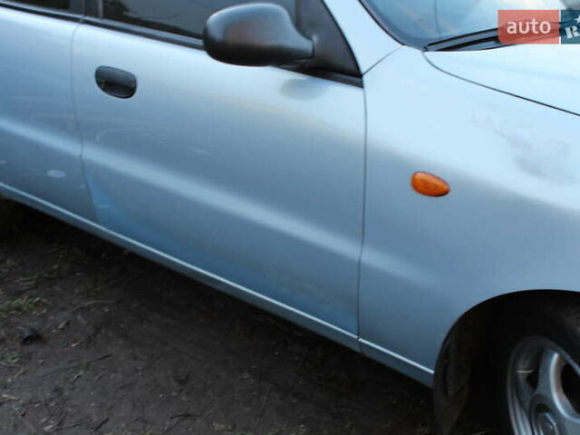 Деу Ланос 2005 у Житомирі на Automoto.ua Сірий Деу Ланос, об'ємом двигуна 1.6 л та пробігом 215 тис. км за 1750 $, фото 19 на Automoto.ua