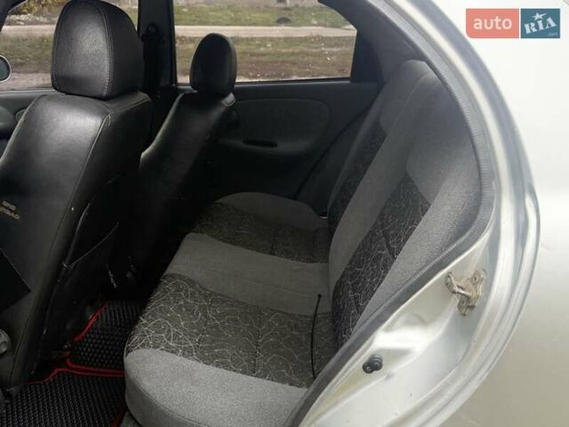 Сірий Деу Ланос, об'ємом двигуна 1.5 л та пробігом 180 тис. км за 1750 $, фото 8 на Automoto.ua