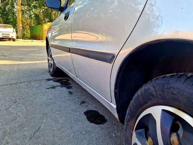 Серый Дэу Ланос, объемом двигателя 1.5 л и пробегом 197 тыс. км за 2650 $, фото 10 на Automoto.ua