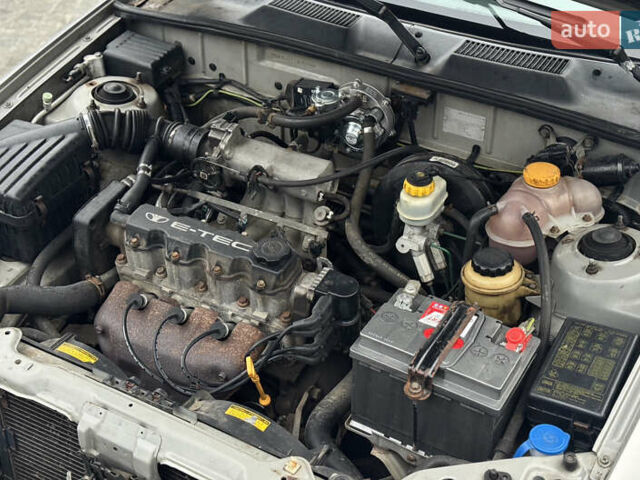 Сірий Деу Ланос, об'ємом двигуна 1.5 л та пробігом 302 тис. км за 2850 $, фото 14 на Automoto.ua