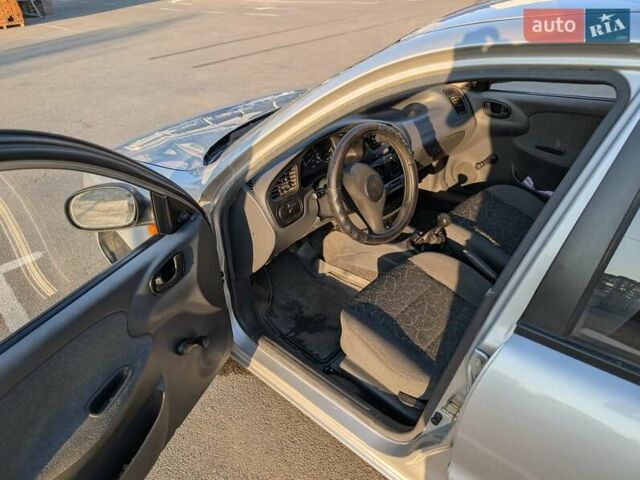Сірий Деу Ланос, об'ємом двигуна 1.5 л та пробігом 67 тис. км за 3700 $, фото 14 на Automoto.ua