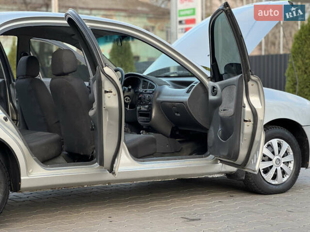 Сірий Деу Ланос, об'ємом двигуна 1.5 л та пробігом 176 тис. км за 2400 $, фото 31 на Automoto.ua