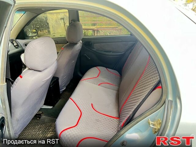 Серый Дэу Ланос, объемом двигателя 1.5 л и пробегом 260 тыс. км за 1500 $, фото 5 на Automoto.ua