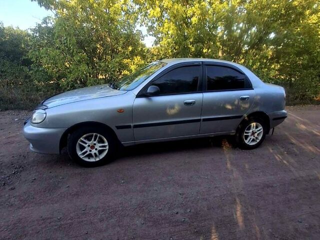 Сірий Деу Ланос, об'ємом двигуна 1.5 л та пробігом 0 тис. км за 1700 $, фото 4 на Automoto.ua