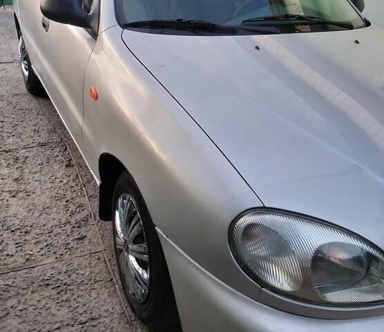 Сірий Деу Ланос, об'ємом двигуна 1.6 л та пробігом 231 тис. км за 2399 $, фото 6 на Automoto.ua