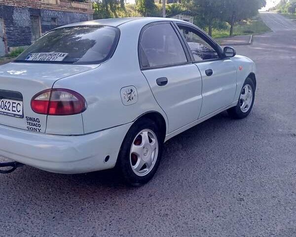 Серый Дэу Ланос, объемом двигателя 1.5 л и пробегом 240 тыс. км за 2250 $, фото 1 на Automoto.ua