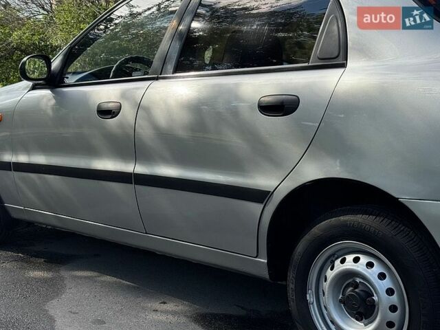 Сірий Деу Ланос, об'ємом двигуна 1.5 л та пробігом 286 тис. км за 2499 $, фото 8 на Automoto.ua