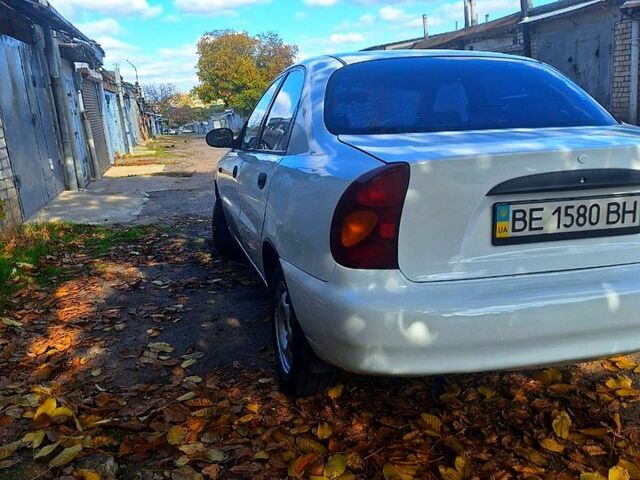 Сірий Деу Ланос, об'ємом двигуна 1.5 л та пробігом 0 тис. км за 2000 $, фото 5 на Automoto.ua