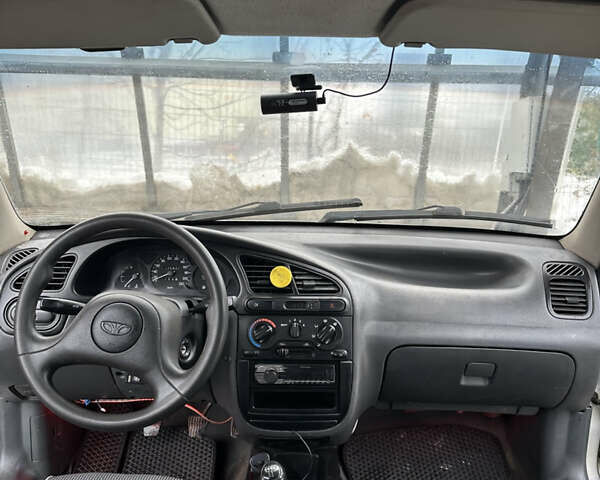 Сірий Деу Ланос, об'ємом двигуна 1.5 л та пробігом 200 тис. км за 2000 $, фото 15 на Automoto.ua