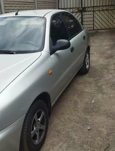 Серый Дэу Ланос, объемом двигателя 1.5 л и пробегом 350 тыс. км за 2800 $, фото 7 на Automoto.ua