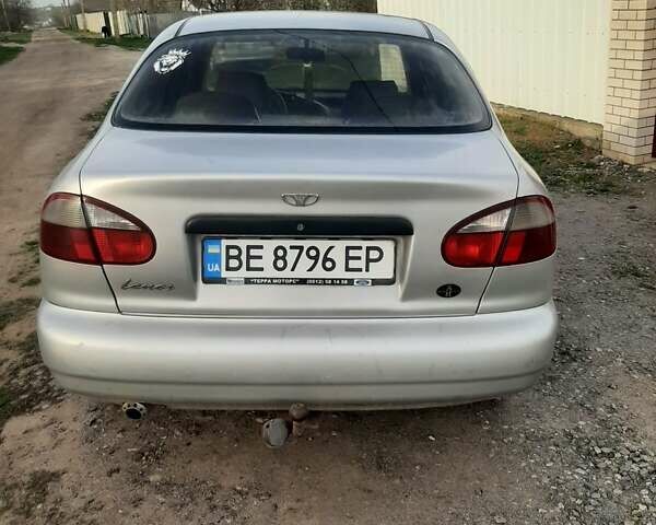 Серый Дэу Ланос, объемом двигателя 1.5 л и пробегом 350 тыс. км за 2900 $, фото 4 на Automoto.ua