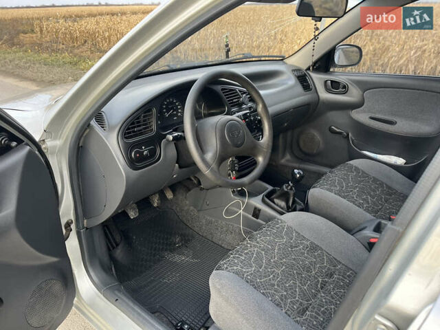 Сірий Деу Ланос, об'ємом двигуна 1.5 л та пробігом 110 тис. км за 1650 $, фото 24 на Automoto.ua