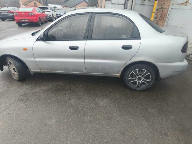 Серый Дэу Ланос, объемом двигателя 1.5 л и пробегом 150 тыс. км за 1100 $, фото 6 на Automoto.ua