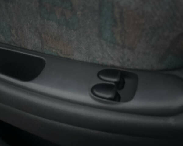 Сірий Деу Ланос, об'ємом двигуна 1.5 л та пробігом 190 тис. км за 1350 $, фото 7 на Automoto.ua