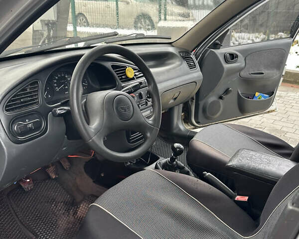 Сірий Деу Ланос, об'ємом двигуна 1.5 л та пробігом 200 тис. км за 2000 $, фото 17 на Automoto.ua