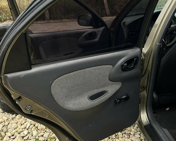 Сірий Деу Ланос, об'ємом двигуна 1.5 л та пробігом 210 тис. км за 2490 $, фото 18 на Automoto.ua