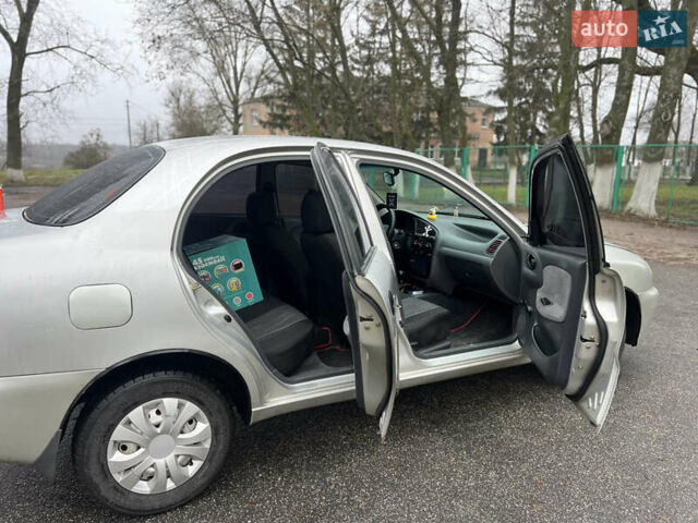 Серый Дэу Ланос, объемом двигателя 1.5 л и пробегом 157 тыс. км за 2500 $, фото 10 на Automoto.ua