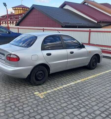 Серый Дэу Ланос, объемом двигателя 1.5 л и пробегом 290 тыс. км за 2100 $, фото 4 на Automoto.ua