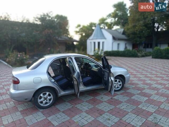 Деу Ланос 2006 у Бобринце на Automoto.ua Сірий Деу Ланос, об'ємом двигуна 1.5 л та пробігом 220 тис. км за 1500 $, фото 3 на Automoto.ua